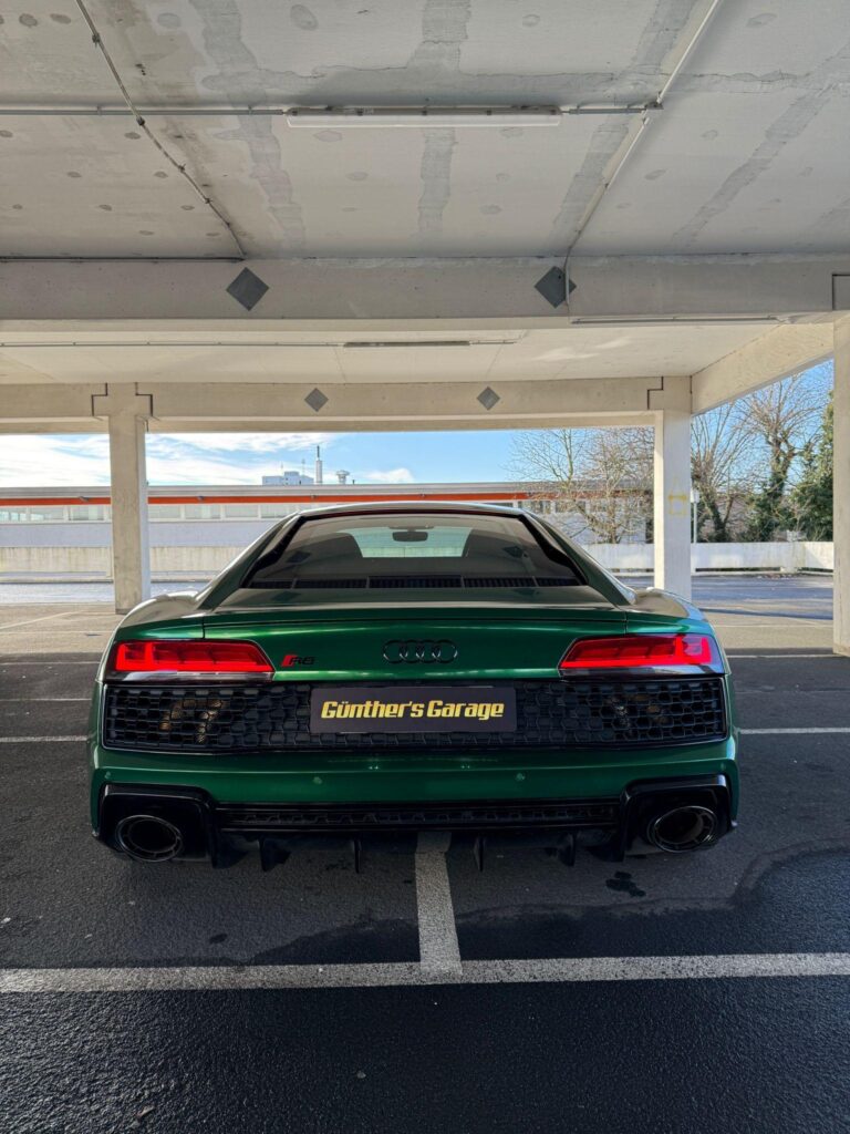 Audi R8