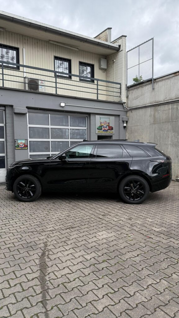 Range Rover Velar 2025